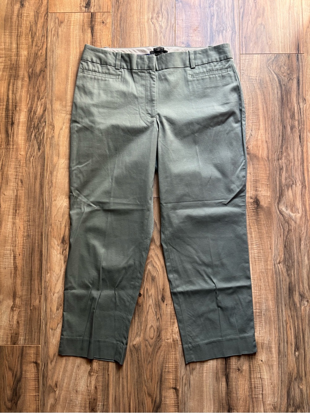 NWT Talbots The Perfect Crop Pants Curvy Fit Olive Green Size 12